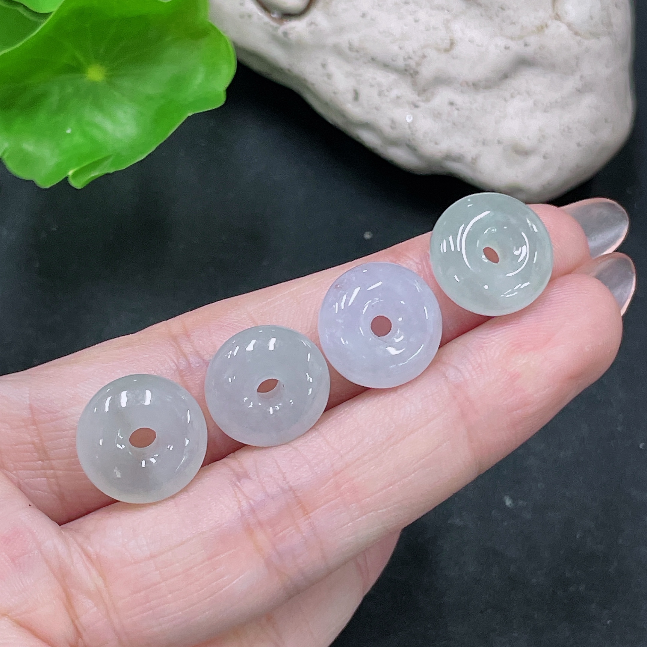 F34985020 Jadeite Pendants Sell as a Lot