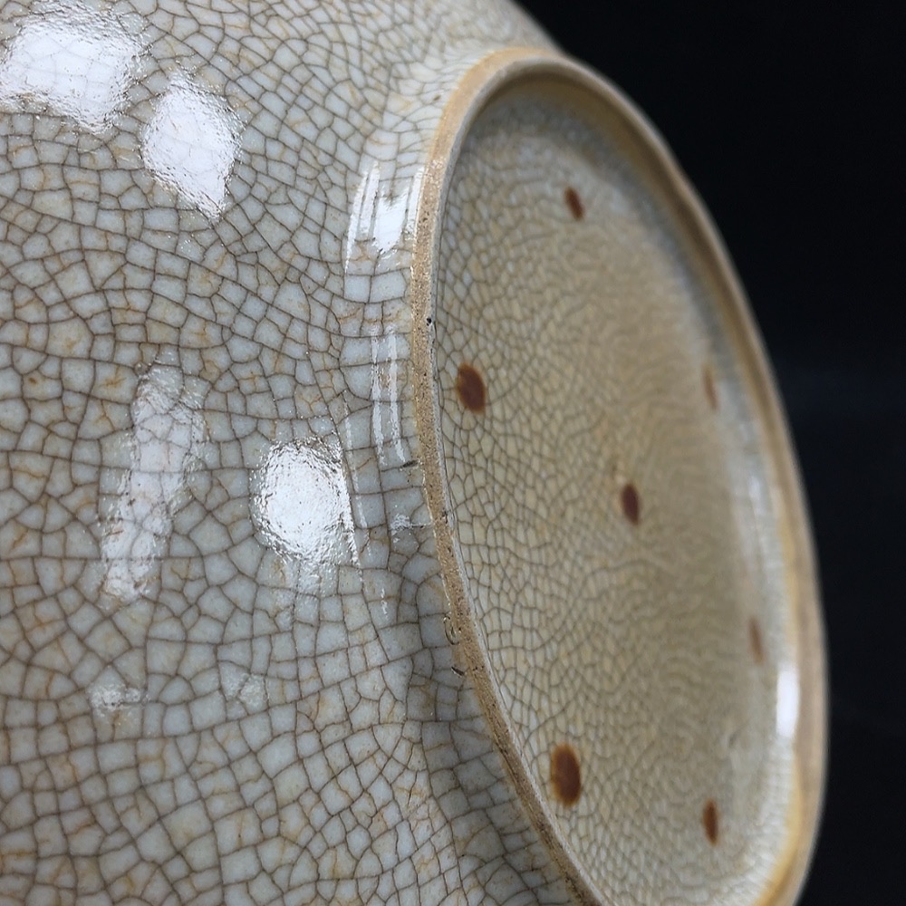 W35086923 Porcelain, Mint Condition, Ge Kiln Glaze Plate from Export Earning Period