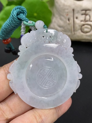 F46597259 翡翠时来运转挂件 货品总重约26.5g