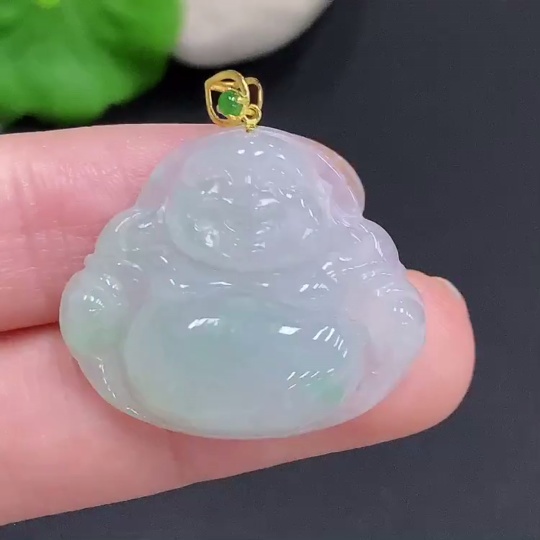 F31688494 JadeiteBuddha Pendant with 18K Gold Clasp, Total Weight Approximately 5.4g