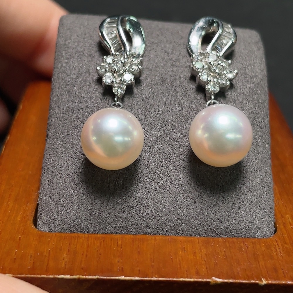 C28217481 Seawater Pearl Earrings PT900 Total Weight Approx.7.2g Size Approx.9.1mm