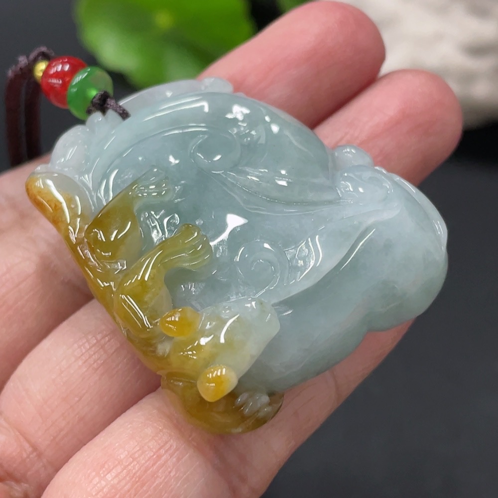 F30449362 JadeiteRuyi Pendant