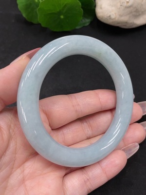 F35082341 Jadeite Round Bangle Size 55 Total Weight Approx. 66.8g