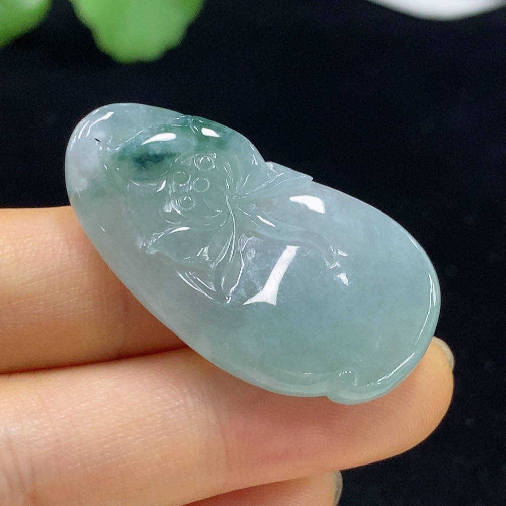 F35114598 Jadeite Lotus Pendant Total Weight Approx. 9g