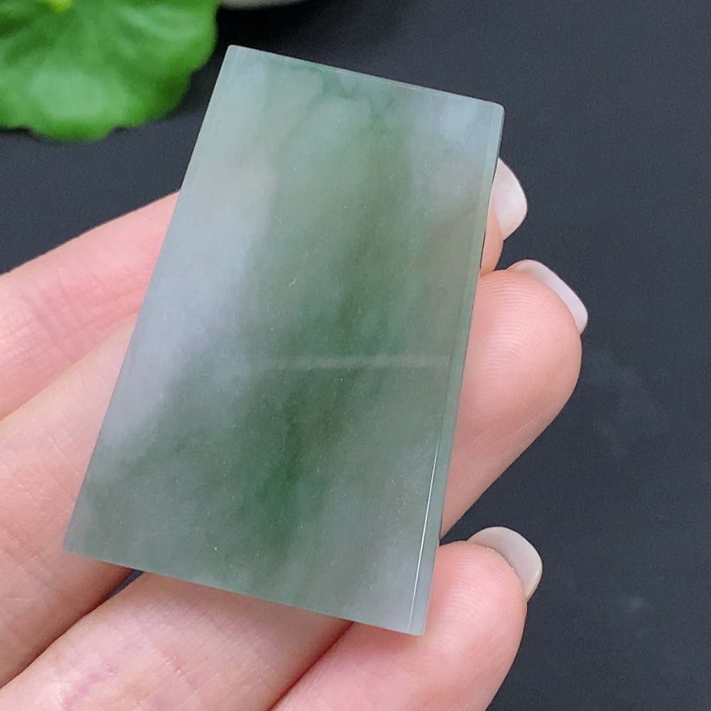F26015892 Jadeite Plain Pendant Total weight: approx. 13g