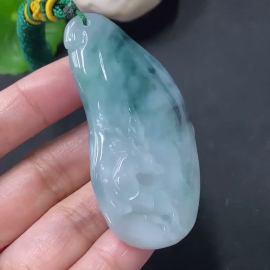 F35089720 Jadeite Pendant Plum Blossom Deer