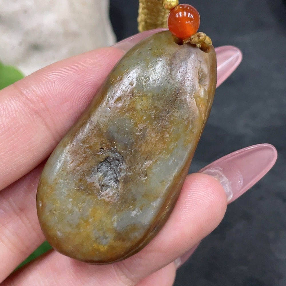 H33898004 Hetian Jade Pendant Guan Gong with Undetermined Skin Color Formation Total Weight (Including Rope) Approx. 23.1g