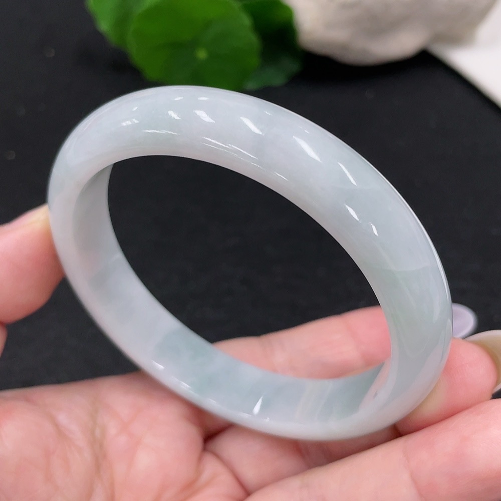 F33873801 Jadeite Round Bangle Size 58.2 Total Weight Approx. 49.8g (Broken)