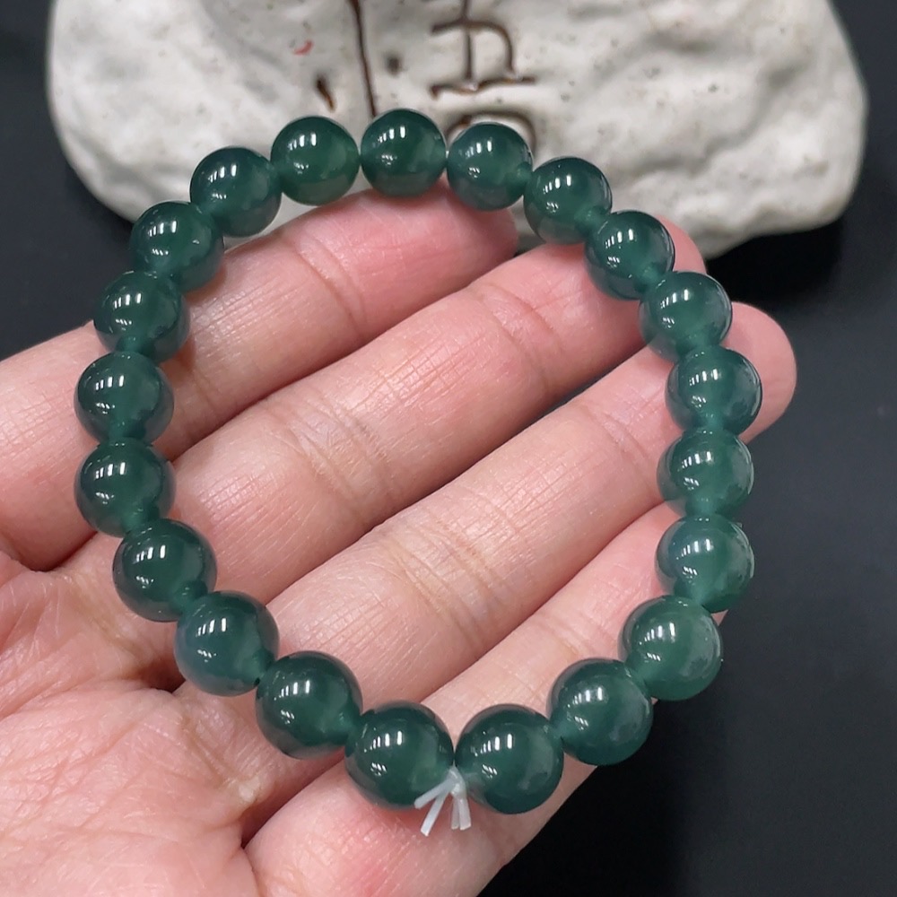 F26963522 Jadeite bead necklace, approximately 8.7mm, total weight about 24.43g