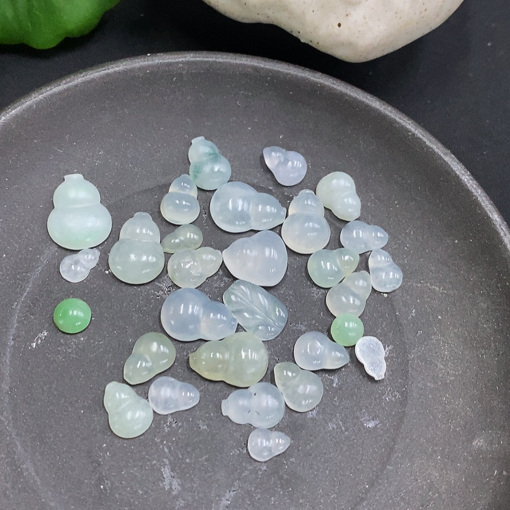 F34051504 Jadeite Inlaid Pieces Sell as a Lot Total Weight with Bag Approx.10.9g