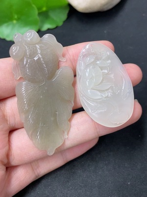 H46574347 和田玉挂件   年年有余+花开富贵    货品总重约24.8g