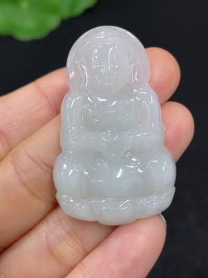 F46532185 翡翠挂件   观音    货品总重约11g