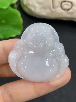 F46571651 翡翠挂件   佛公       货品总重约11.9g