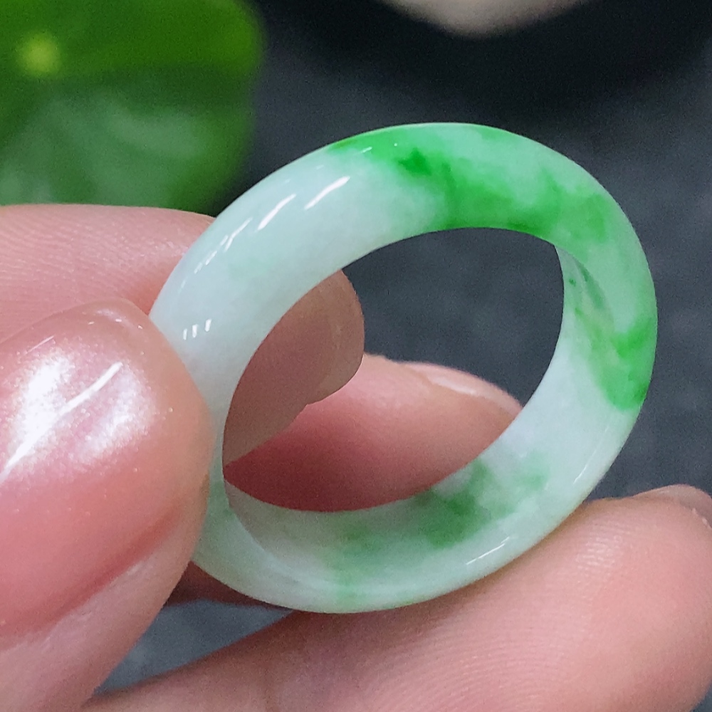 F34010138 Jadeite Ring Size 17.5 Total Weight Approx. 3.12g