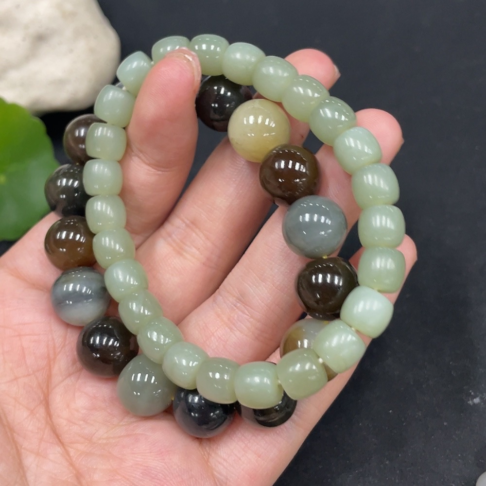 H30521747 Hetian Jade Bracelet, Maximum Bead Size Approx. 11.4mm, Total Weight Approx. 62.3g