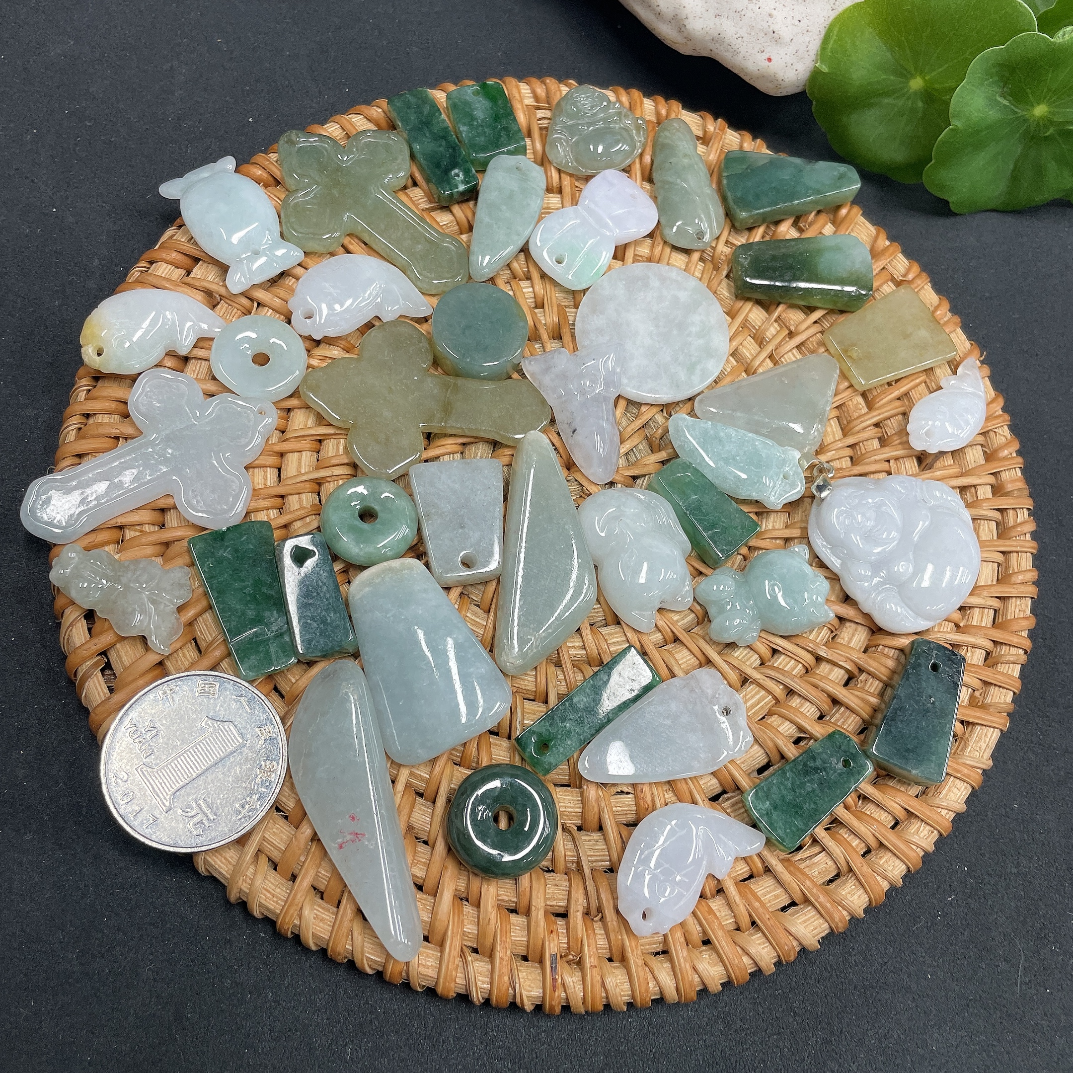 F12357245 Jadeite Inlaid Pendant Sell as a Lot