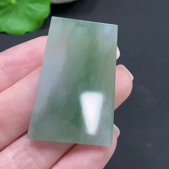 F26015892 Jadeite Plain Pendant Total weight: approx. 13g