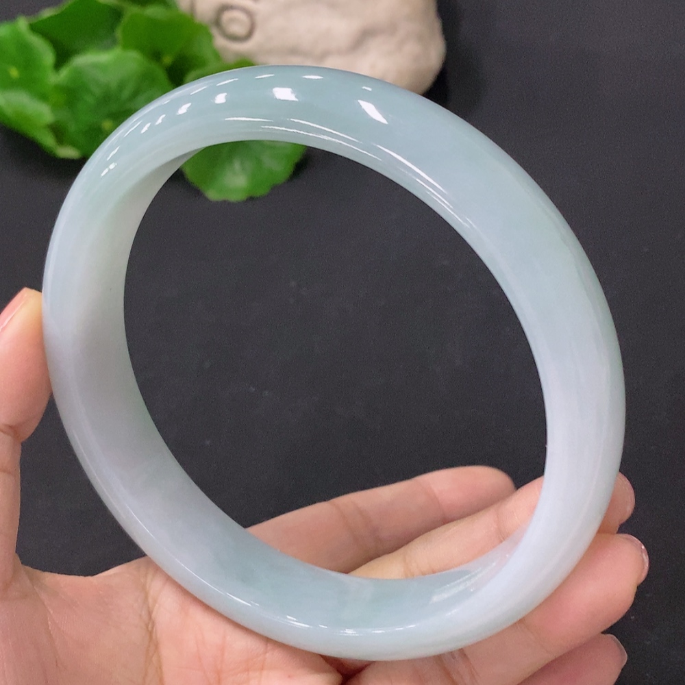 F35088126 Jadeite Bangle Size 78 Total Weight Approximately 105.86g