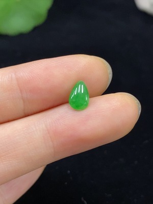 F29415485 Jadeite Water Drop Inlay Piece