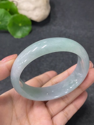 F34030355 Jadeite Imperial Concubine Bracelet Size 52.5/45.5mm Total Weight Approx. 49.31g