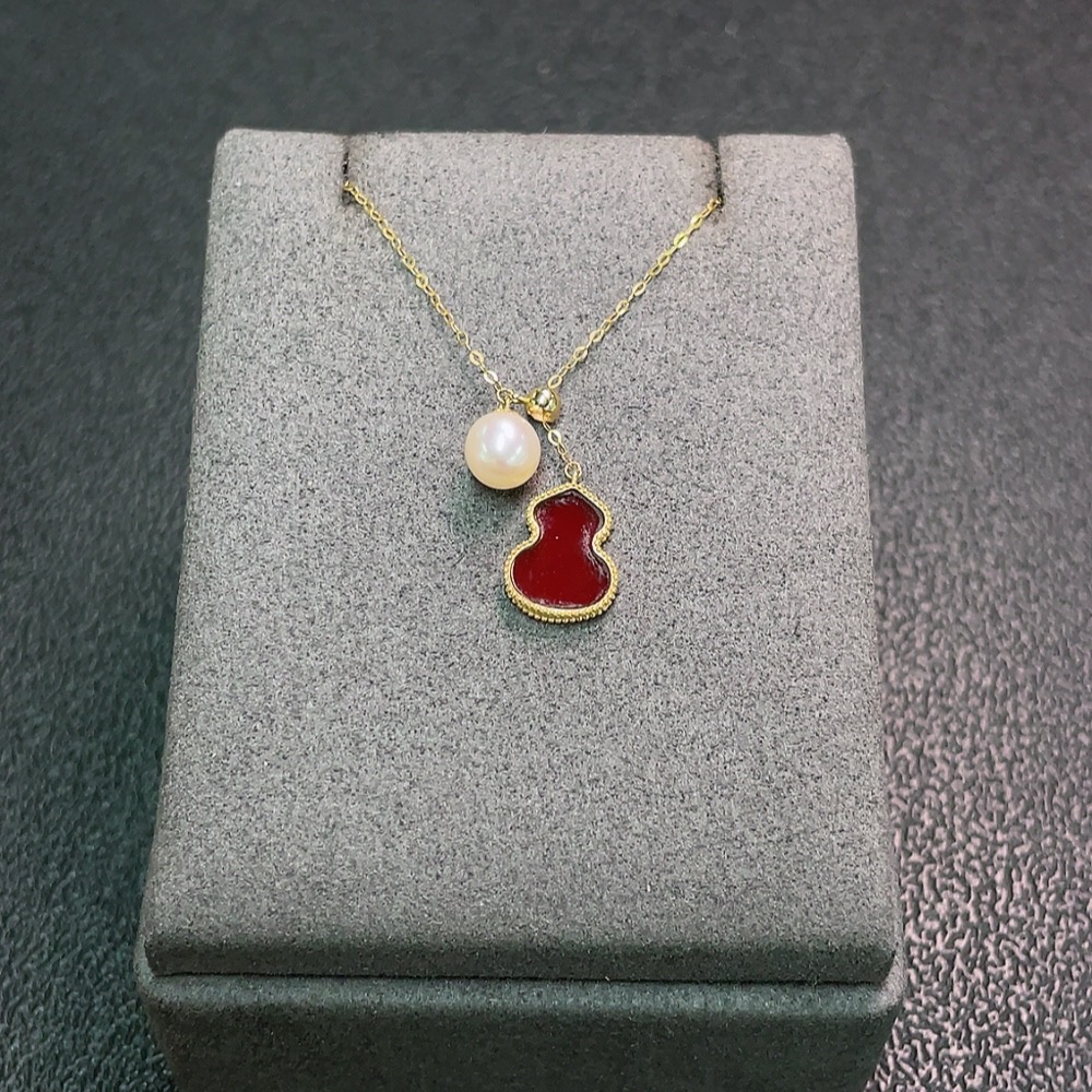 C34950987 18K Onyx Necklace with Pearl and Simulated Stones, Total Weight Approx. 1.26g, Stone Size About 5.9mm