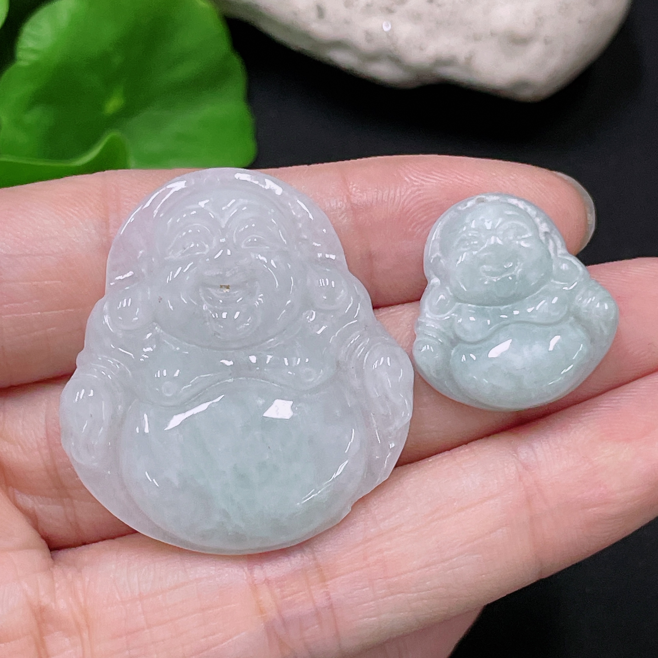 F33892350 Jadeite Pendants Sell as a Lot