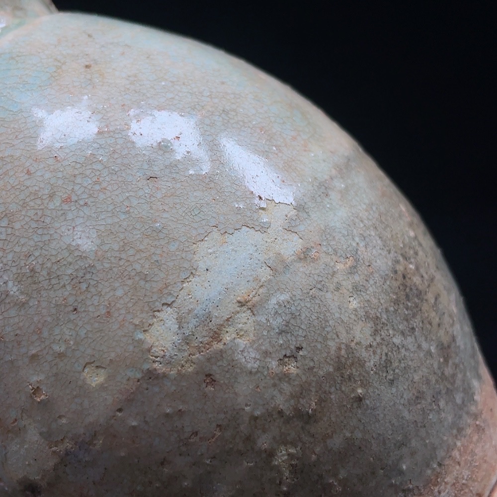 W32717977 Porcelain, Intact, Yingqing Glazed Garlic-Head Bottle (subject to the actual item)