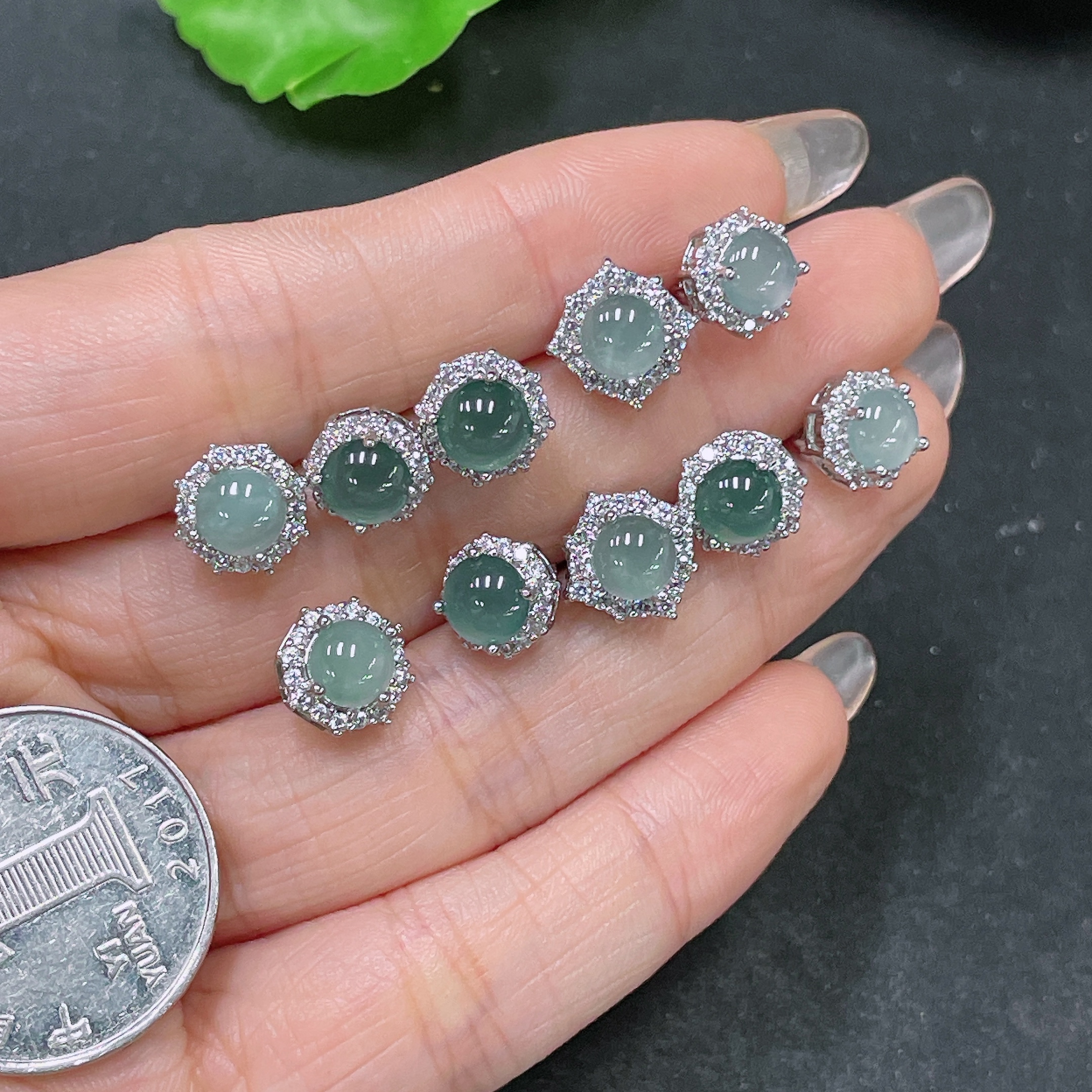 F34065109 Jadeite Inlaid Earrings Non-Gold Sell as a Lot