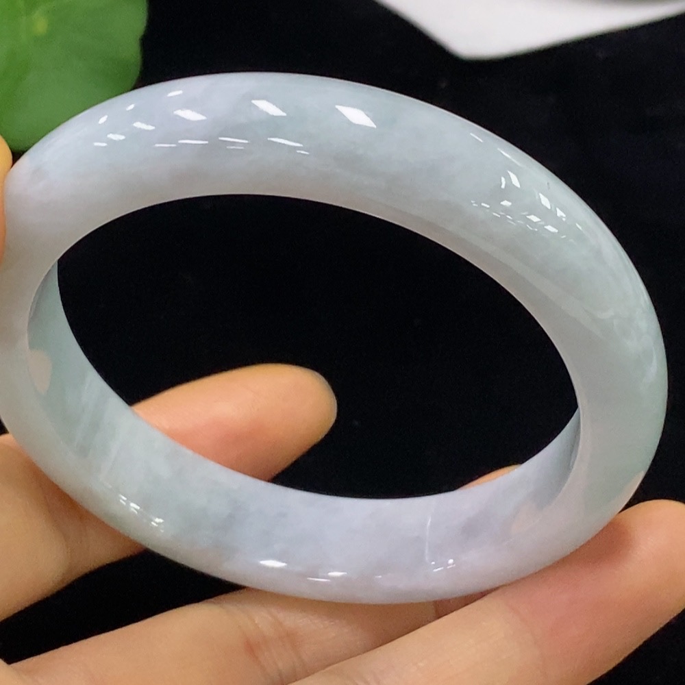 F34023995 Jadeite Round Bracelet Size 57 Total Weight Approx. 57.95g