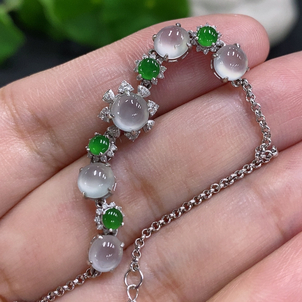 F33946170 Jadeite Cabochon Inlay Bracelet 18K Gold Total Weight Approx. 3.5g (With Diamond Accents)