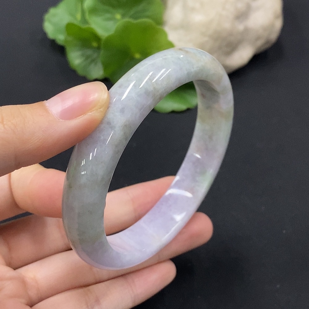F35091511 Jadeite Round Bangle Size 60.5 Total Weight Approx.64.4g