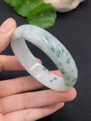 F33866937 Jadeite Imperial Concave Bangle Size 55/50.2 Total Weight about 46.7g