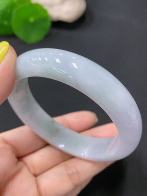 F28250805 Jadeite Round Bangle Size 52.5mm Total Weight Approx. 52.11g