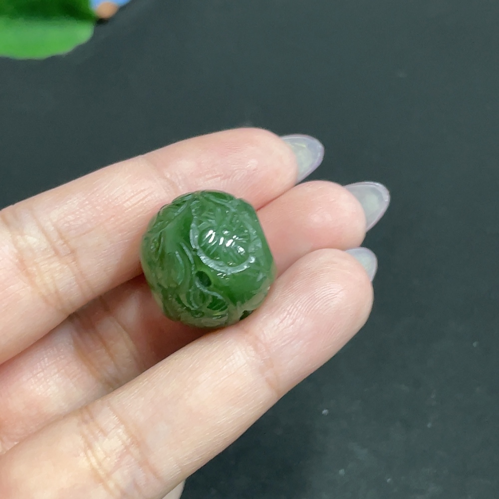 H32805430 Hetian Jade Pendant, Antique-style Piece, Total Weight Approx. 12.1g