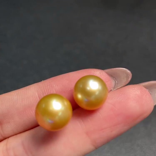 C34991990 Seawater Pearl Earrings Color Origin Undetermined Non-Gold Total Weight Approximately 3.81g Size About 10.6mm