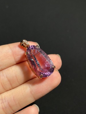 C46535974 水晶挂件 配镶钻石 18k金 货品总重约6.29g
