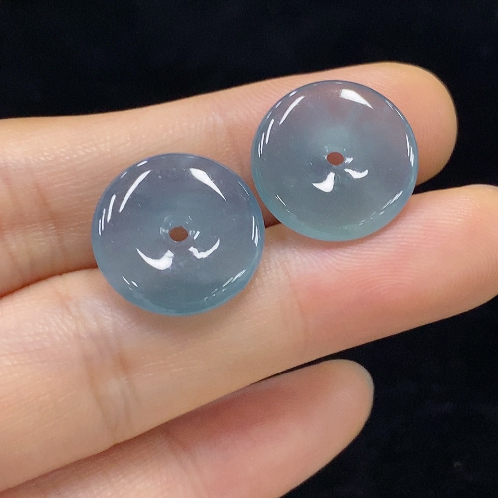 F30444282 Jadeite Pendant Sell as a Lot