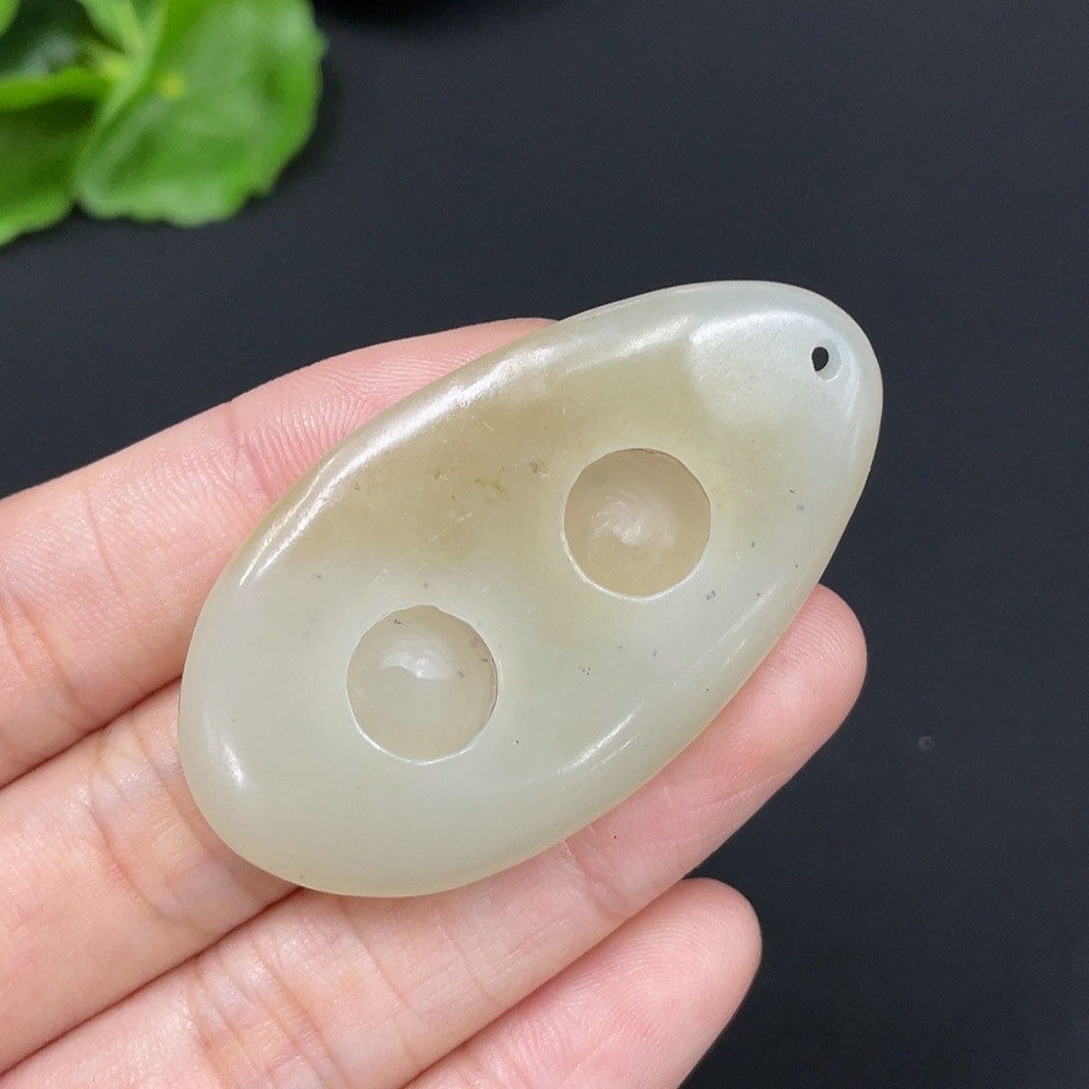 H29430621 Hetian Jade Pendant  Antique Style  Total Weight: Approx. 14g