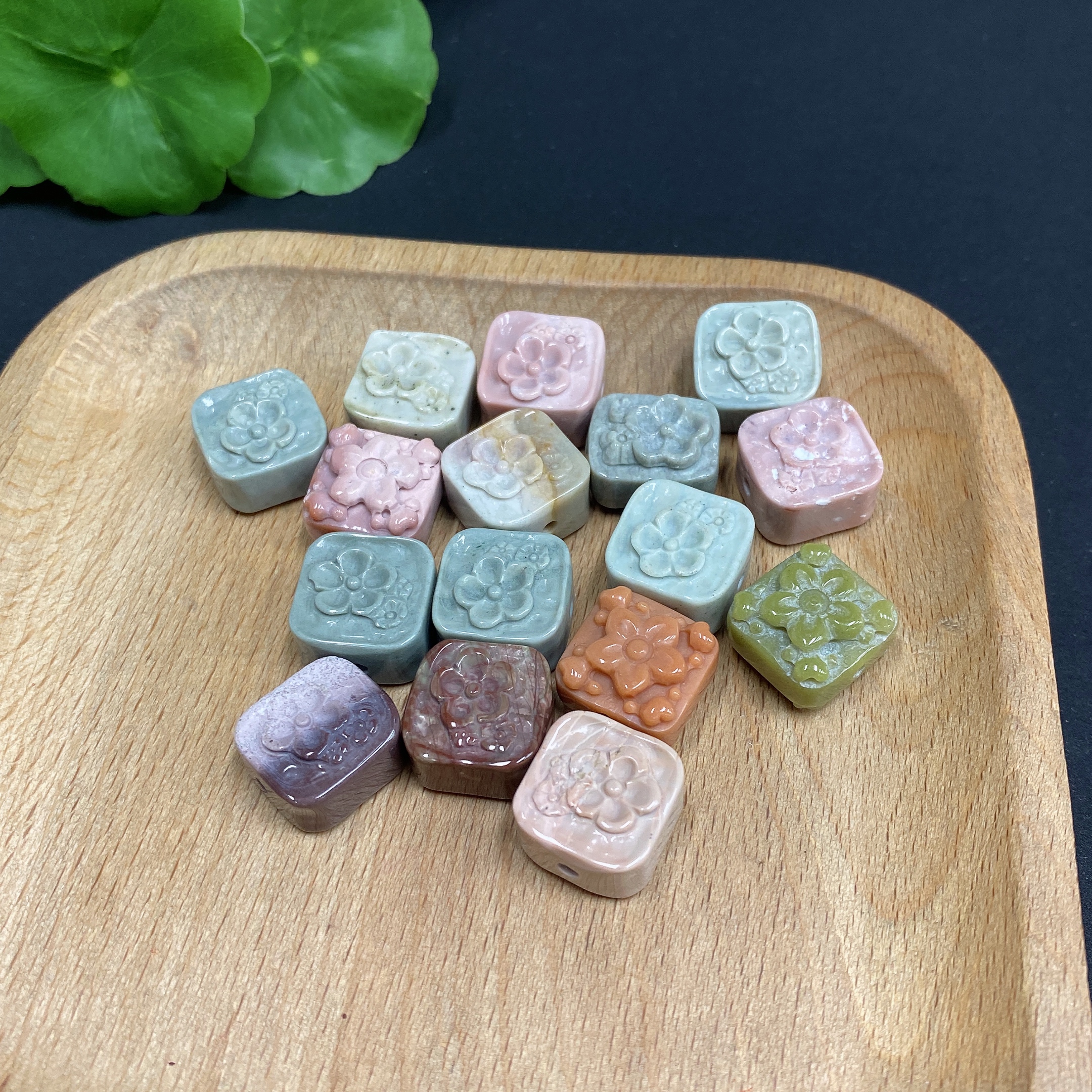 H32813867 Alashan Agate Loose Be9556