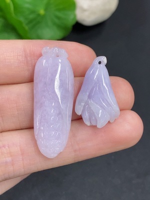 F46499157 翡翠挂件一手走