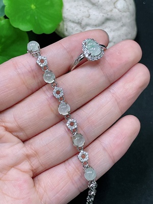 F33943542 Jadeite Cabochon Ring + Bracelet Set Non-Gold Setting Adjustable Size
