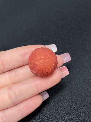 C41930389 南红玛瑙饰品 可见有机物 货品总重约15.34克 卡22.8mm左右