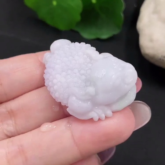 F34982897 Jadeite Unpolished Three-Legged Toad Pendant, Total Weight Approximately 17.6g