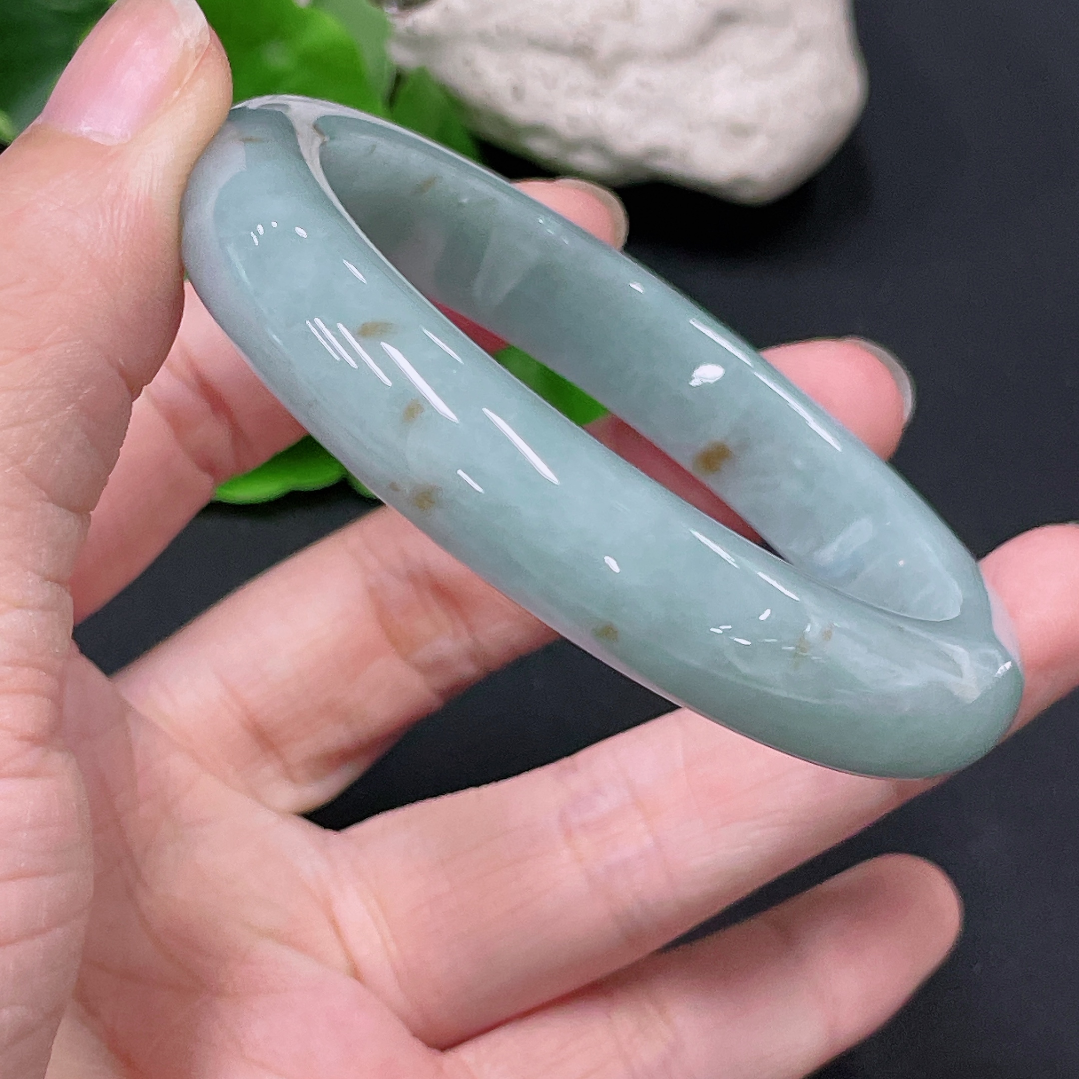 F33865491 Jadeite Round Bangle, Circumference 56.7, Total Weight Approx. 54g