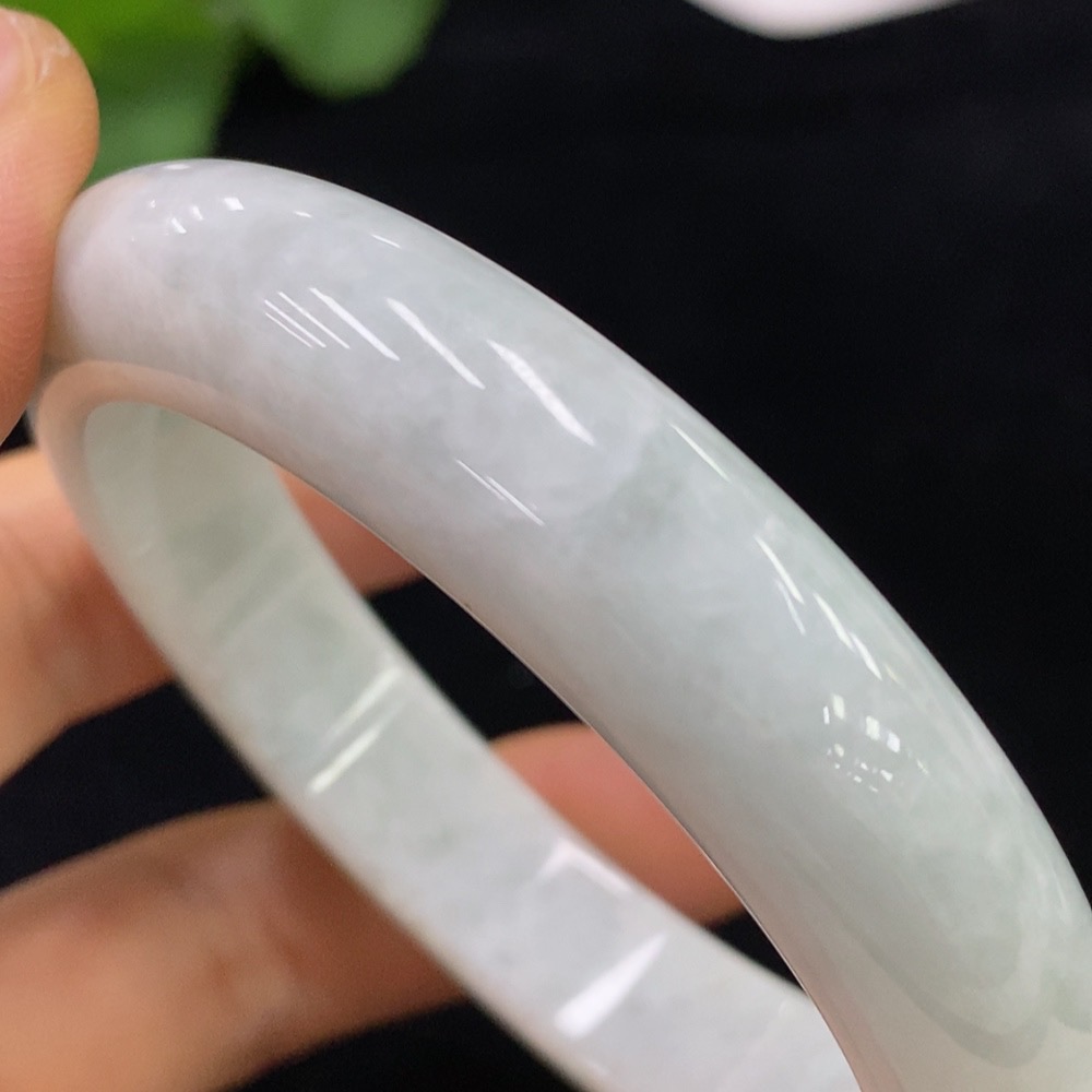 F33928464 Jadeite Round Bangle Size 55.7 Total Weight Approx. 59.15g