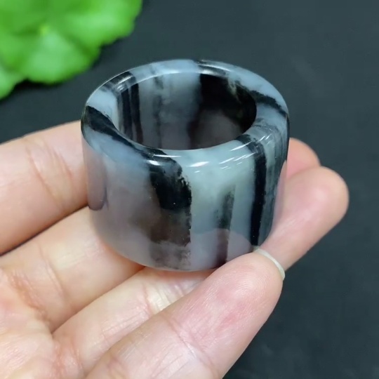 H30517350 Hetian Jade Thumb Ring Size 29 Total Weight Approx. 24.9g
