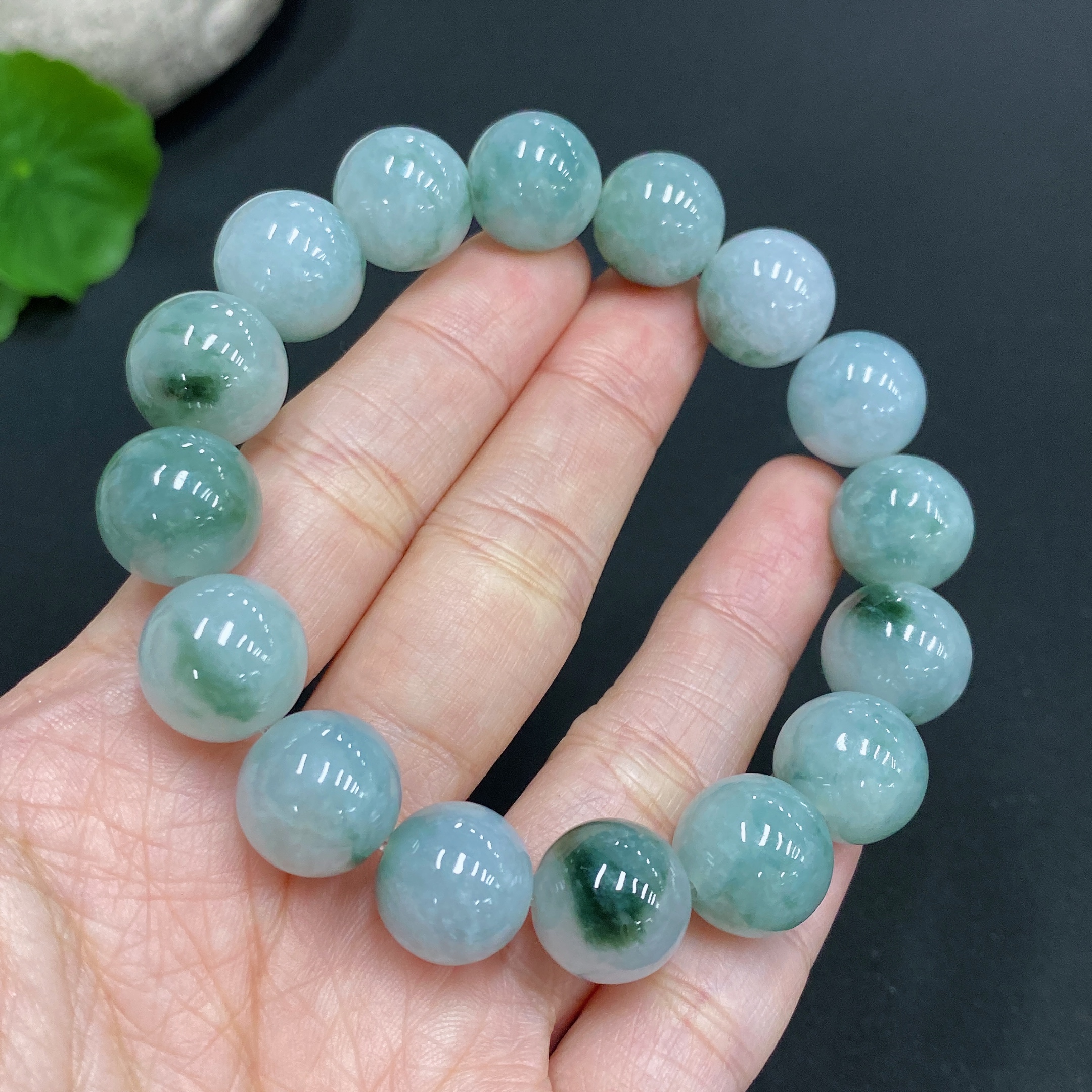 F21326642 Jadeite Bracelet    Approx. 12.5mm    Total Weight 54.604g