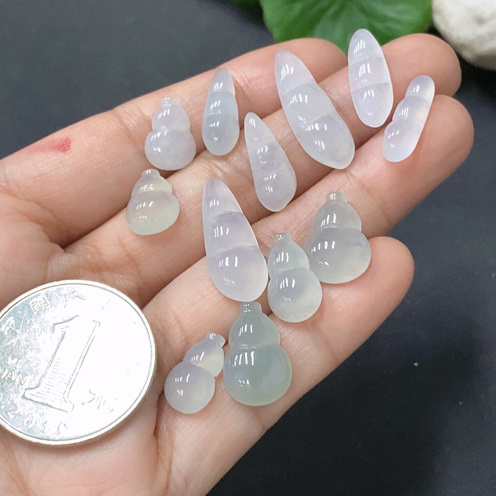 F17943571 Jadeite Inlay Piece