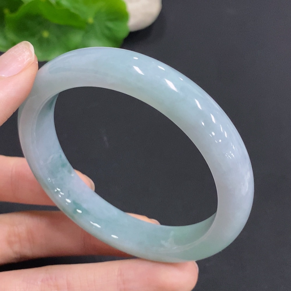 F35160383 Jadeite Round Bangle, Total Weight Approx. 55.3g, Size 57.5