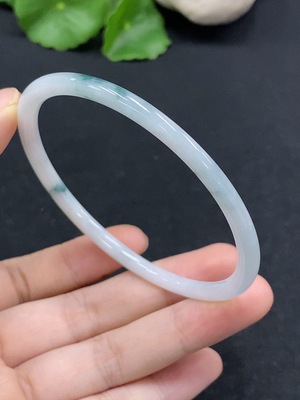 F32819038 JadeiteRound Bangle Bracelet, Size 60.8, Total Weight Approx. 12.54g